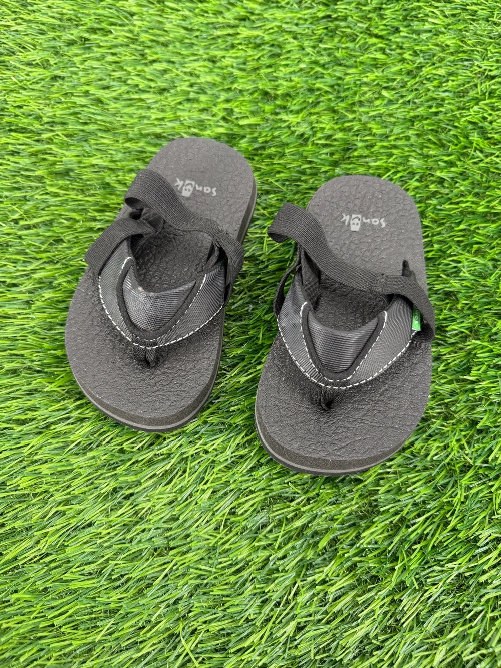 Sanuk slip on back strap toddler t strap flip flop sandal